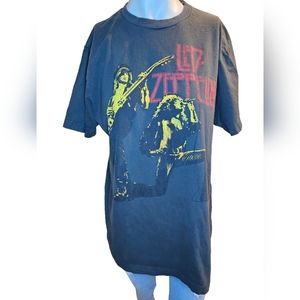 Vintage The Core Led-Zeppelin Concert TSHIRT Size LARGE